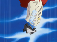 Byakuya blocks Renji's Bankai, Hihiō Zabimaru.