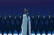 Senjumaru confronts Yhwach with her Divine Soldiers.