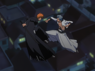 Grimmjow appears in front of Ichigo.