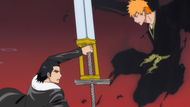 Ginjō counters Ichigo's attack.