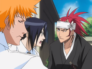 Ichigo is exasperated by Uryū and Renji's bickering.