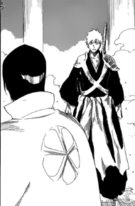 Ichigo pojawia się przed Uryū