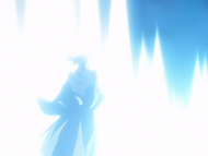 Ichigo uses Getsuga Tenshō to counter Byakuya's Shikai.