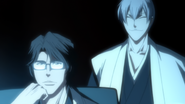 Aizen and Gin watch Ichigo battle Byakuya