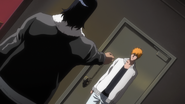 Kūgo shows Ichigo the previous Substitute Shinigami's badge (actually his badge).