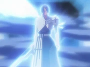 En enlevant le Sanrei Glove, Uryû a accès à une transformation capable de rivaliser avec le  d’un Shinigami.