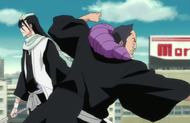 Reigai-Byakuya fights Maechiyo.