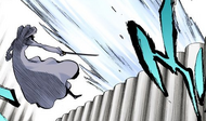 Aaroniero casually evades a surge of ice from Rukia.