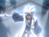 Hitsugaya orders Izuru to run as far as he can.