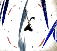 Ichigo cuts through Yammy's Bala.