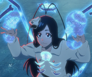 Giselle attacks Ichigo with Munchy Munchy Babies.