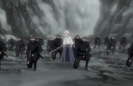 Hitsugaya is surrounded by the Onmitsukidō.