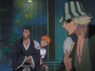 Urahara and Isshin Kurosaki talk after the defeat of Grand Fisher.