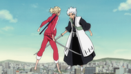 Hitsugaya and Hiyori argue.