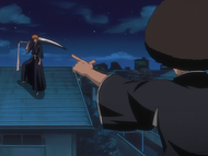 Zennosuke confronts Ichigo Kurosaki over his attire.