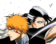 Byakuya attacks Ichigo from behind.