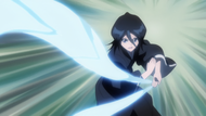 Rukia begins to generate Hadō #73. Sōren Sōkatsui to attack Gillian-class Menos Grande.