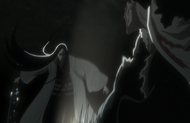 Kenpachi lands a vertical slash against Unohana.