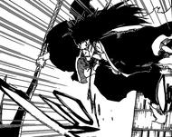 Zaraki odbija się od budynku