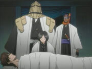 Unohana with Aizen's body-1-