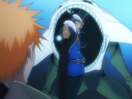 Kanonji uses his Golden Cannonball to free Ichigo.