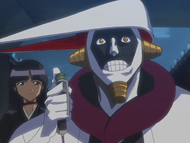 Nemu watches as Mayuri sacrifices his subordinates.