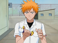 Ichigo with a Soul Candy dispenser.