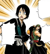 Ganju carries Ichigo over his shoulder as Hanatarō realizes other Shinigami are coming.