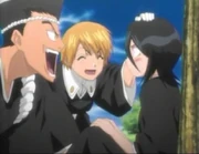 Rukia junto a Sentarō y Kiyone