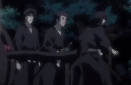 Byakuya knocks out the Shinigami guards.