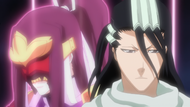 Senbonzakura appears behind Byakuya.