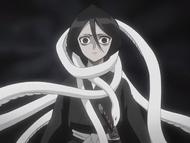 Rukia envisions Gin's presence as several snakes strangling her.