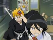 Rukia saca de su apatía a Ichigo.