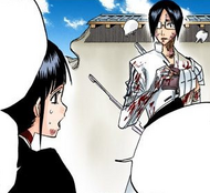 Nemu gives the antidote to Uryū.