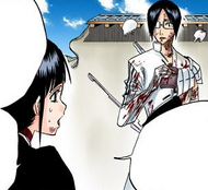 Nemu gives Uryū the antidote to Mayuri's poison.