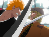 Ichigo battles Shinji.