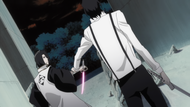 Tsukishima stops Byakuya's attack.