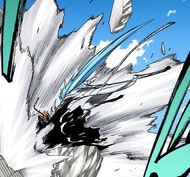 Grimmjow tackles Ichigo into the side of a tower.