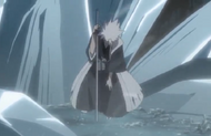 Hitsugaya leans on his sword.