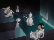Nnoitra and several other Espada witness the birth of Wonderweiss Margela.