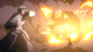 Gin watches in shock as Aizen destroys the Kōtotsu.