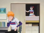 Rukia complains about the disturbance caused by the Mod-Souls.