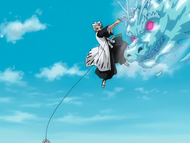 Hitsugaya attacks with Hyōrinmaru.