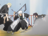 Momo and Kira's fight being broken up by Hitsugaya.