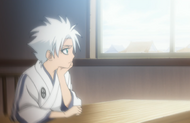 Hitsugaya stares out of the window.