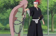 Renji stops Saru.