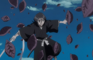 Rukia is attacked by Shrieker.