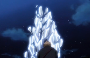 Sode no Shirayuki shatters into ice in front of Ichigo.