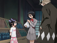 Rukia inadvertently buys Kon from Urahara.