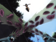 Rukia tries to evade the leeches.